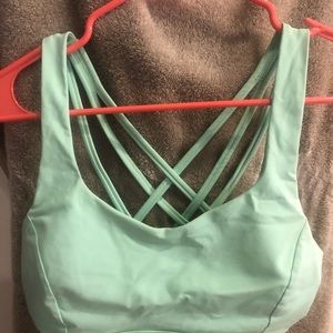 Lululemon “Free to Be Energy Bra” size 8